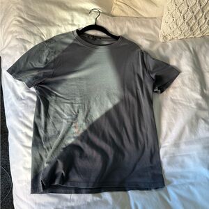 Robert Barakett Charcoal Short Sleeve Tee